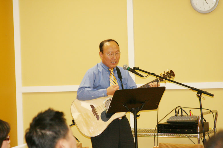 032909-member (6).jpg